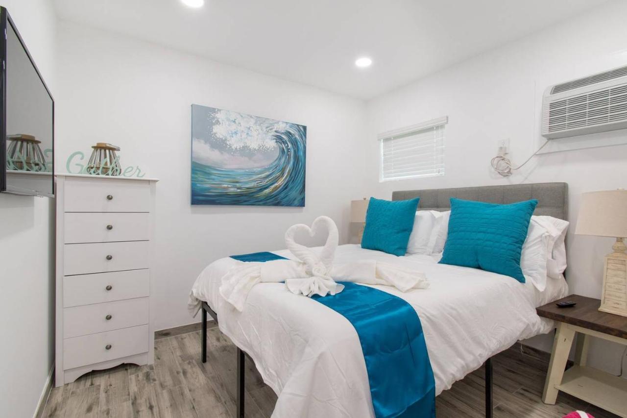 Chic 1 Bedroom W Parking Space & Walk To The Beach #6 Hollywood Exterior photo